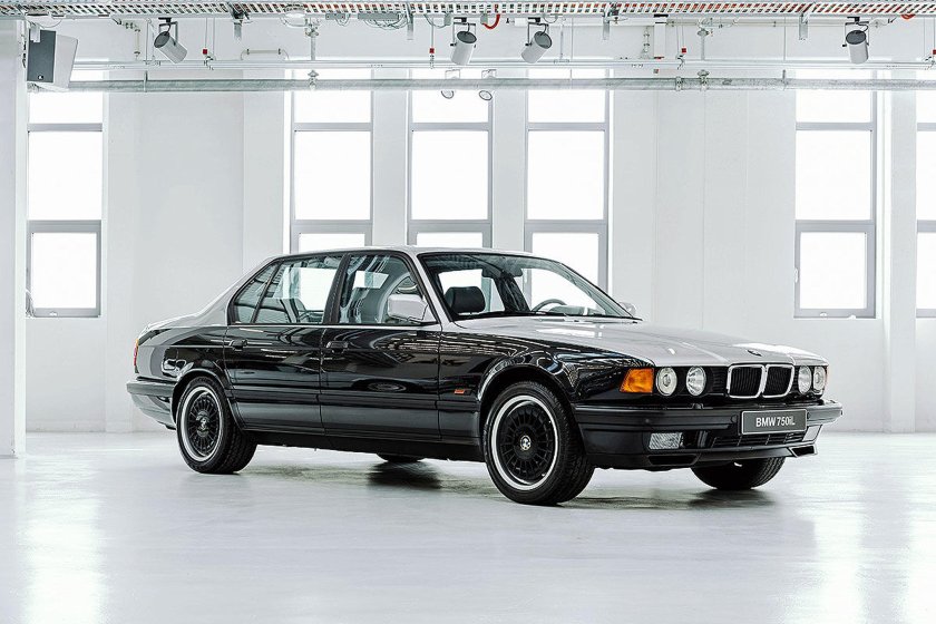 БМВ 750 il