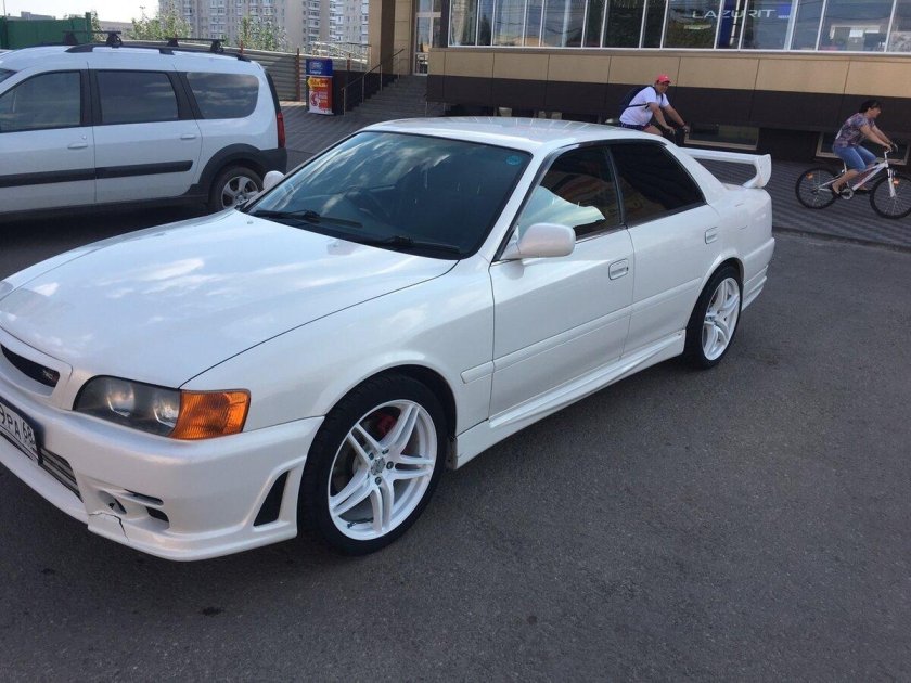 Toyota Chaser Coupe