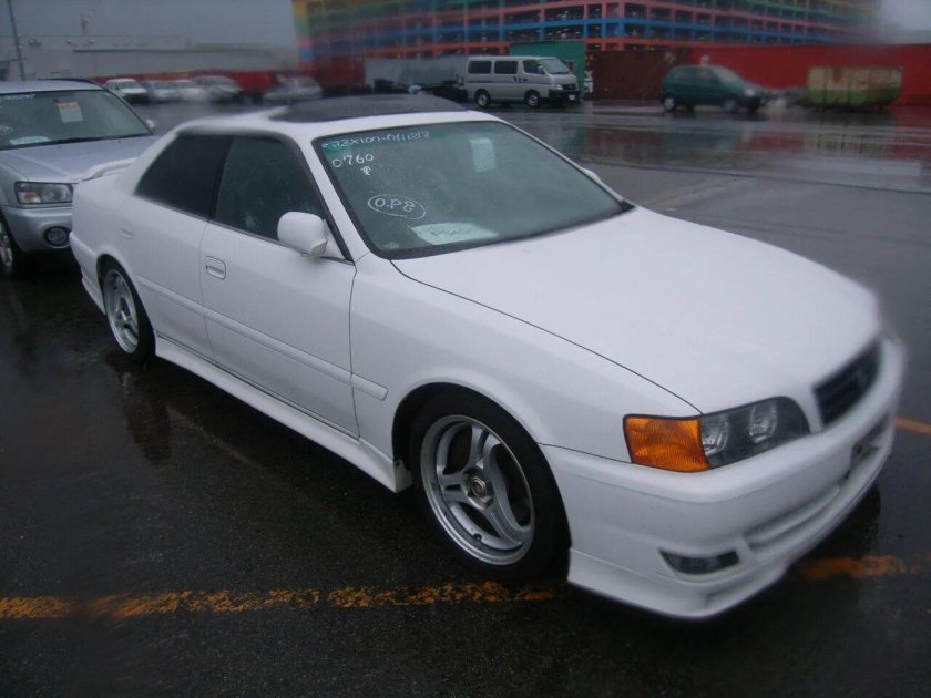 Toyota Chaser 3