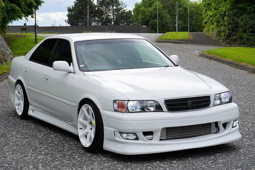Toyota chaser jzx 100 tourer v