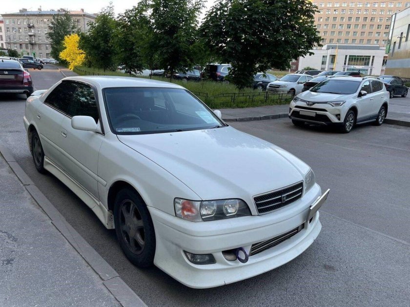 Машина праворулька Старая марка