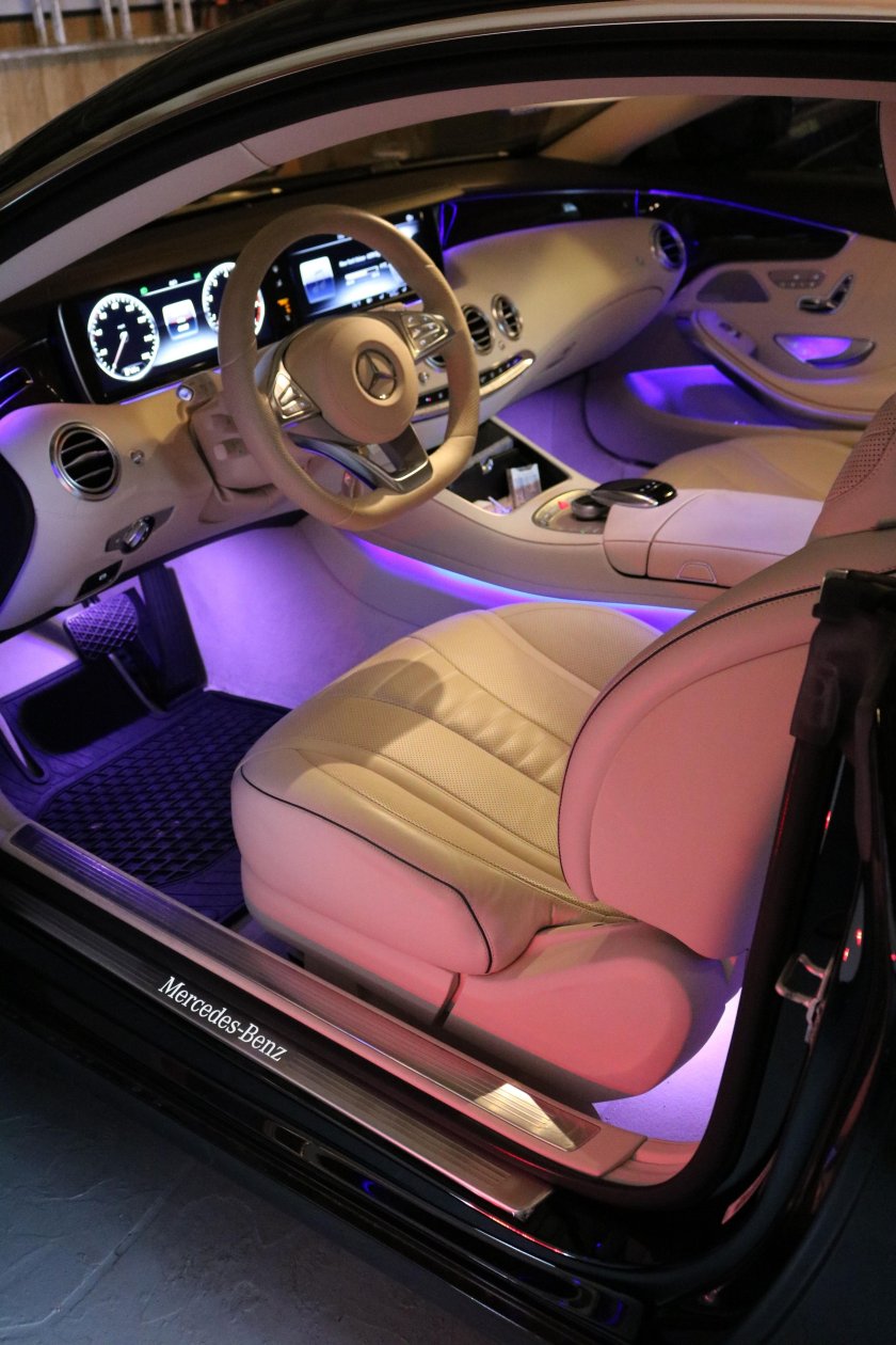 Maserati 222 салон