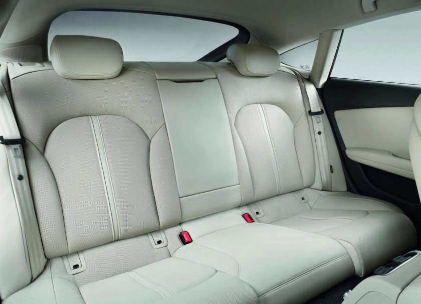 Audi a7 салон сзади