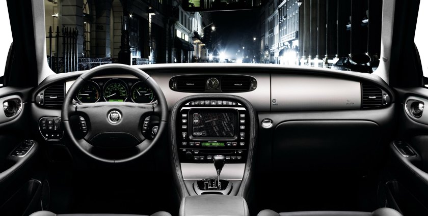 Jaguar XJ x358 салон