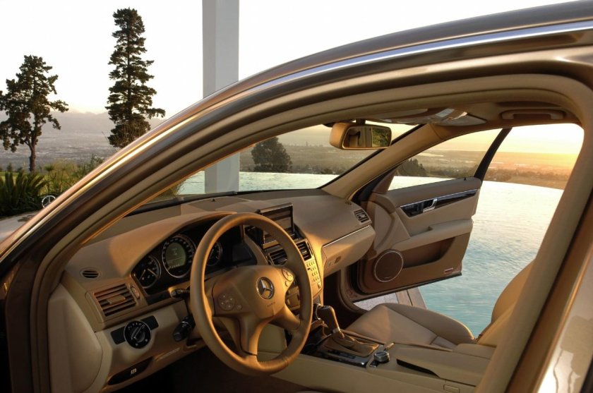 Мерседес Бенц c111