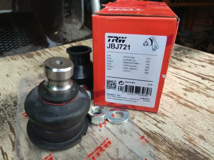 Шаровая опора Рено Логан TRW jbj721
