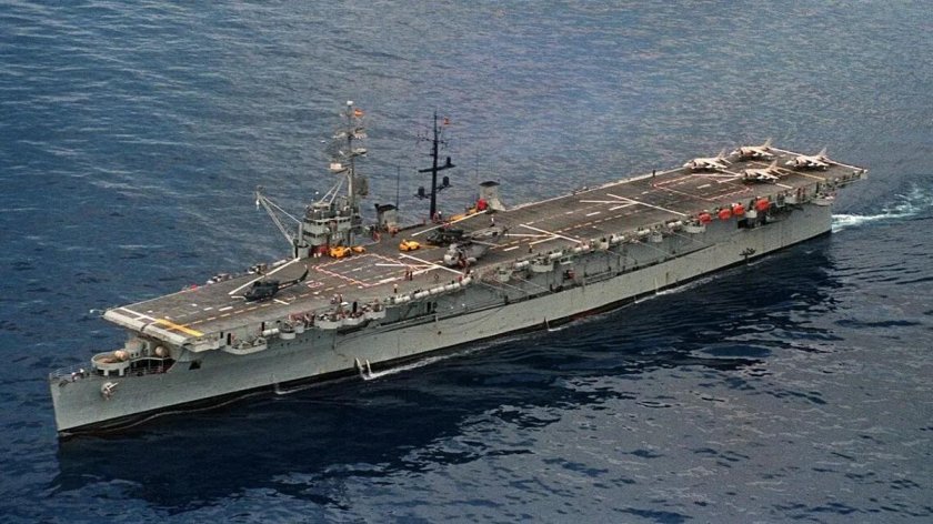 Эссекс корабль авианосец