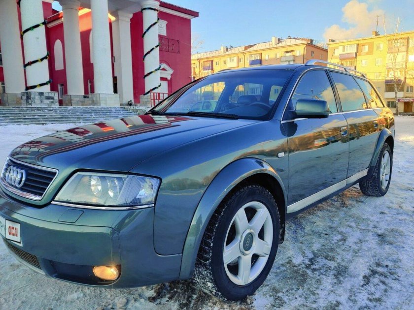 Audi allroad 2004