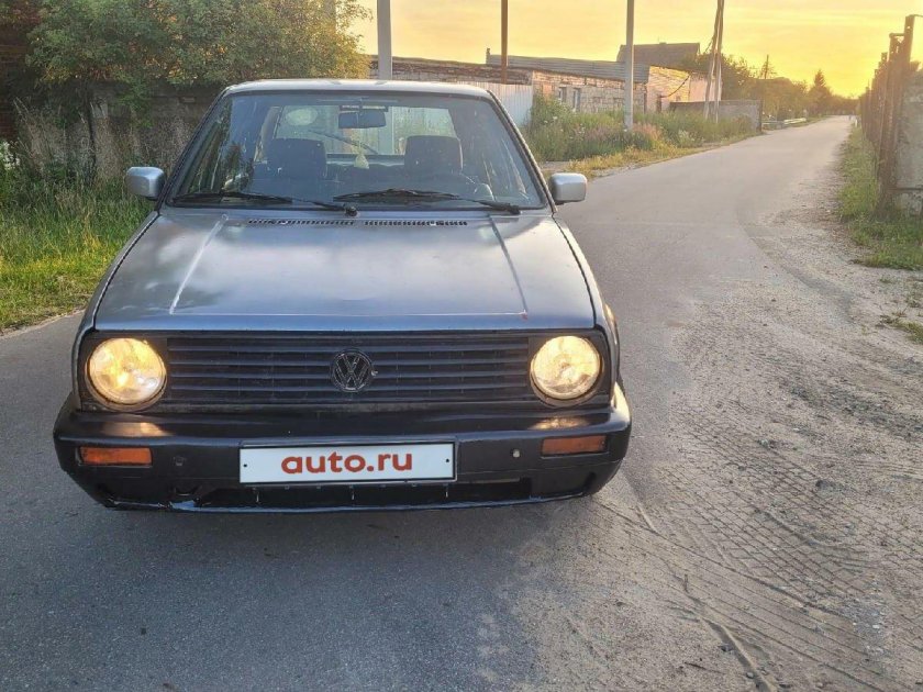 Гольф 1990