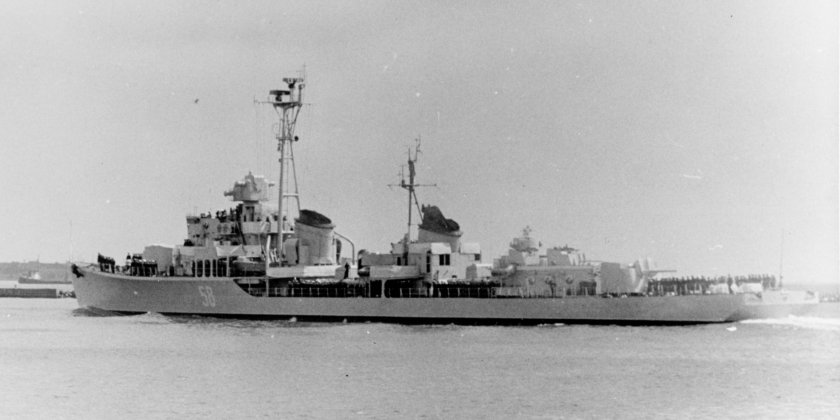 Сокрушительный (эсминец, 1937)