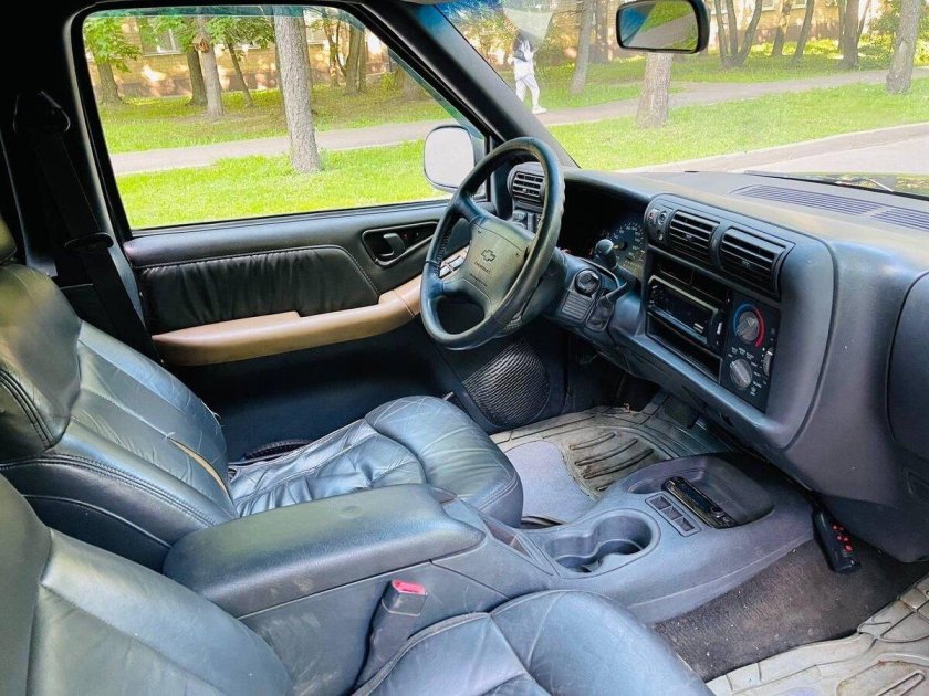 Chevrolet tahoe 1995 interier