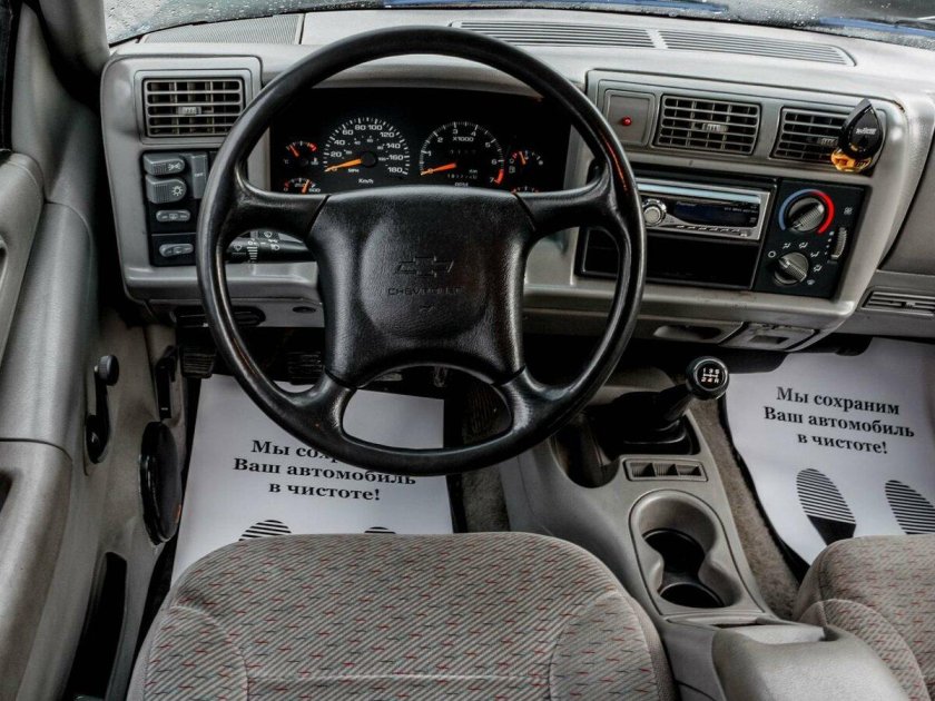 Chevrolet Blazer 1995 салон