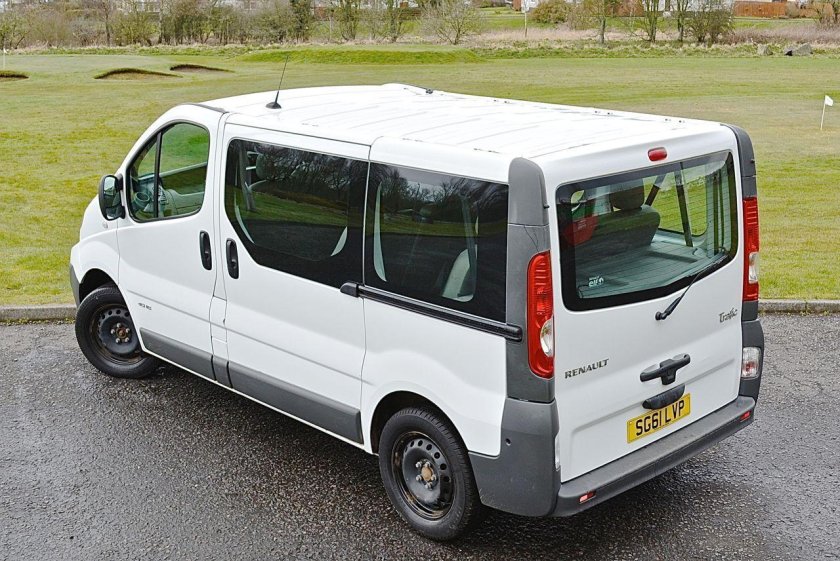 Renault Trafic пассажирский