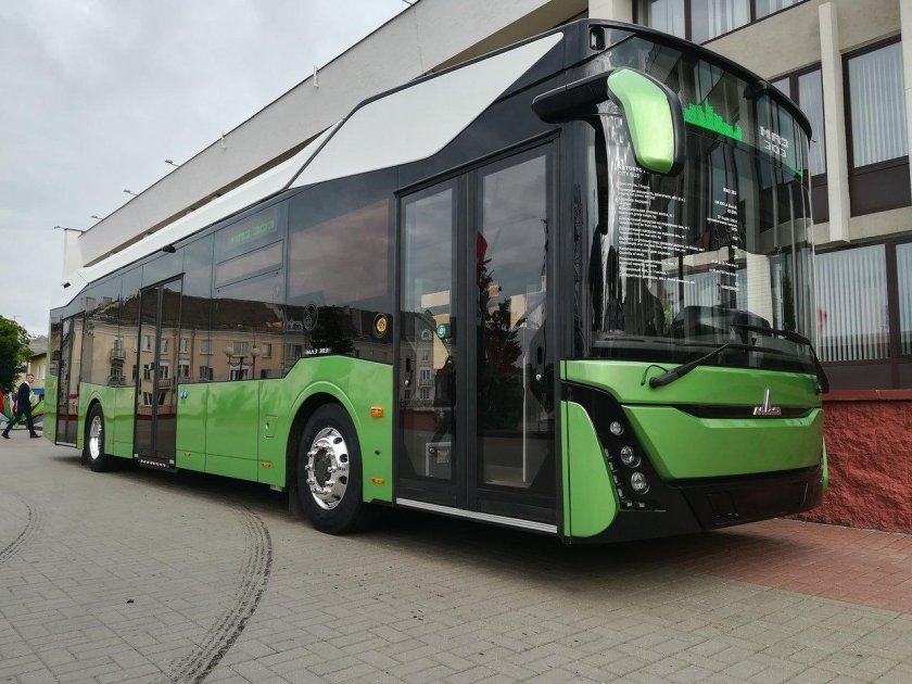 Новый МАЗ 303