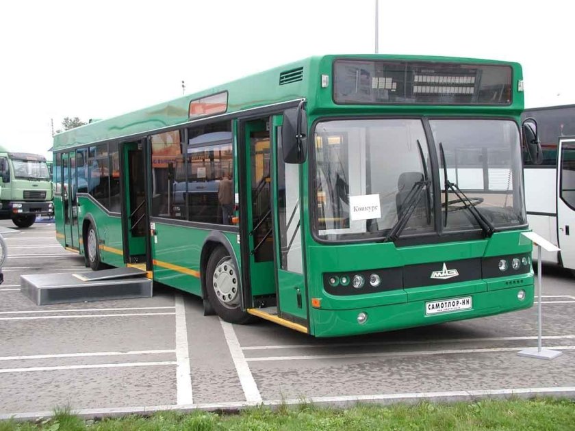 МАЗ 103 новый