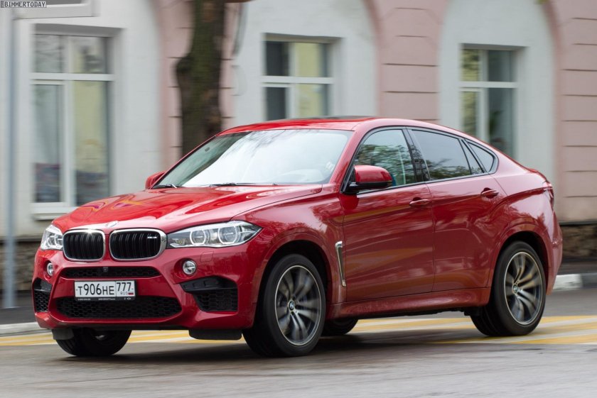 BMW x6m Red