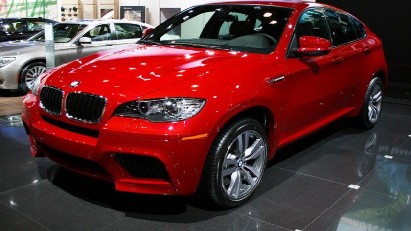 БМВ х6 красная