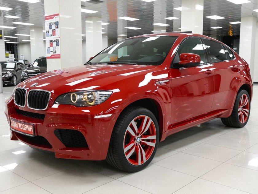 BMW x6m Red