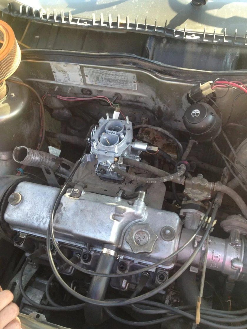ДВС ВАЗ 2109 карбюратор
