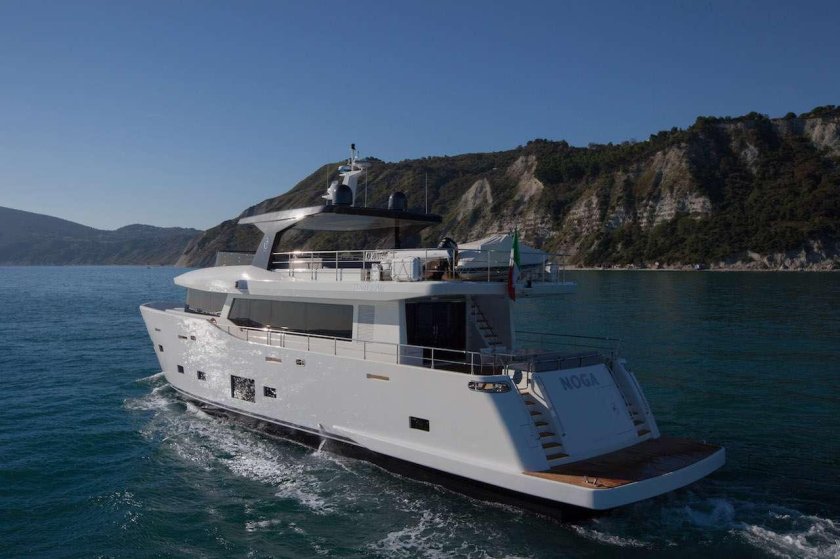 Яхта гортензия (Hortense)