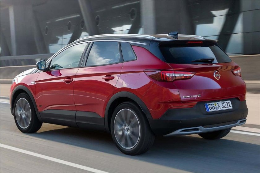 Опель Grandland