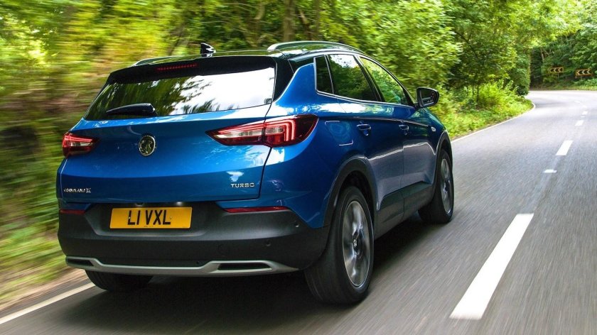 Опель Грандланд х 2022