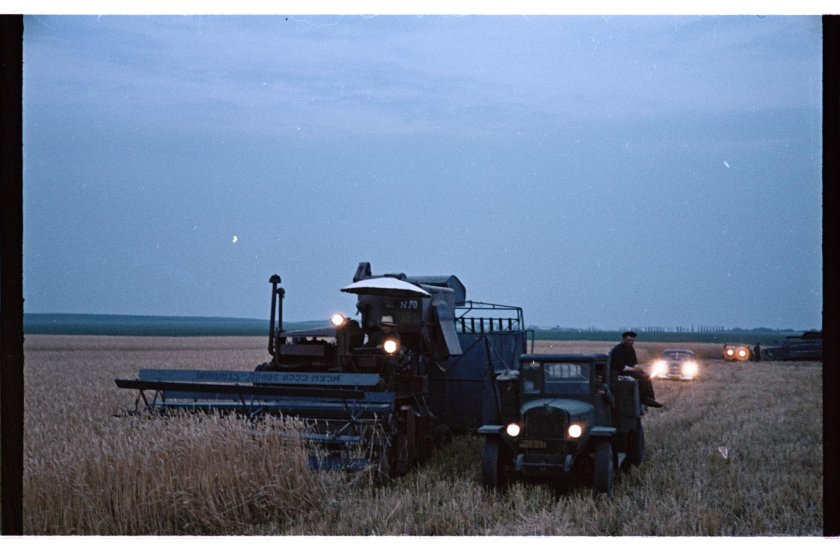 Комбайн Сталинец 4