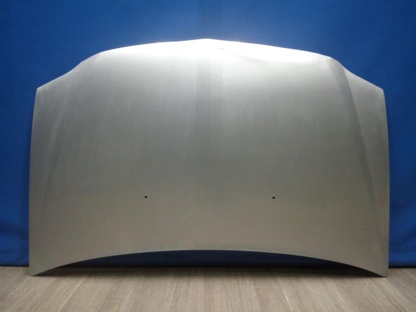 Лада Ларгус капот