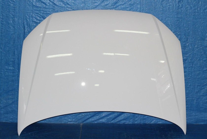 Volkswagen Polo 2021 капот