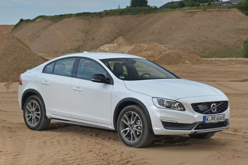 Volvo s60 Cross Country