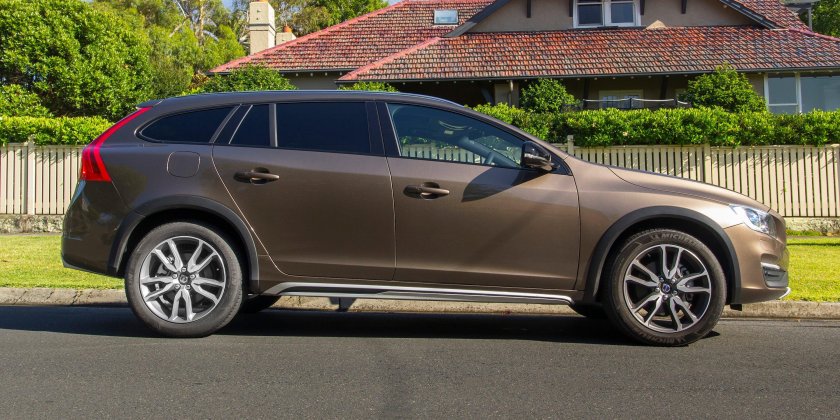 Вольво v60 Cross Country