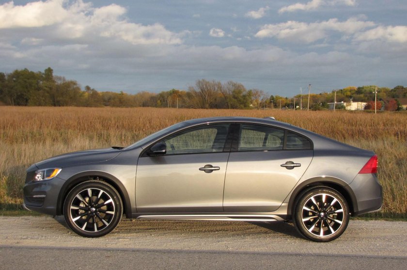 Volvo s60 Cross Country