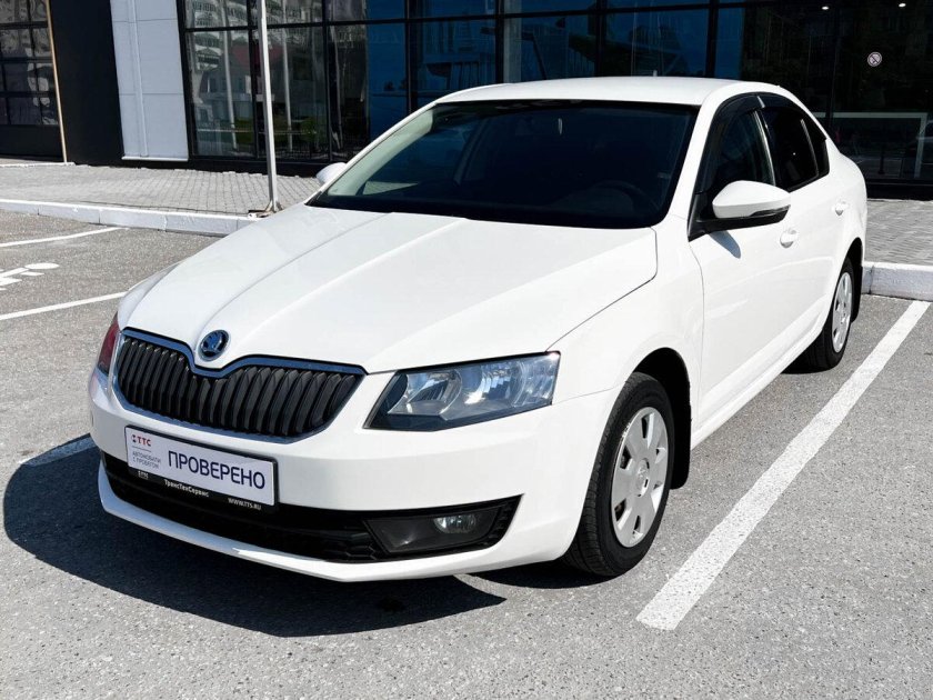 Шкода Октавия 2015 года
