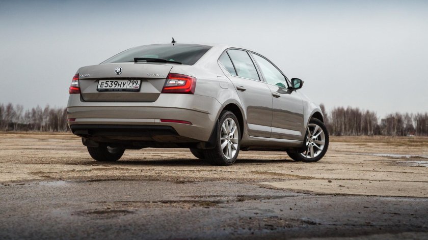 Skoda Octavia Liftback