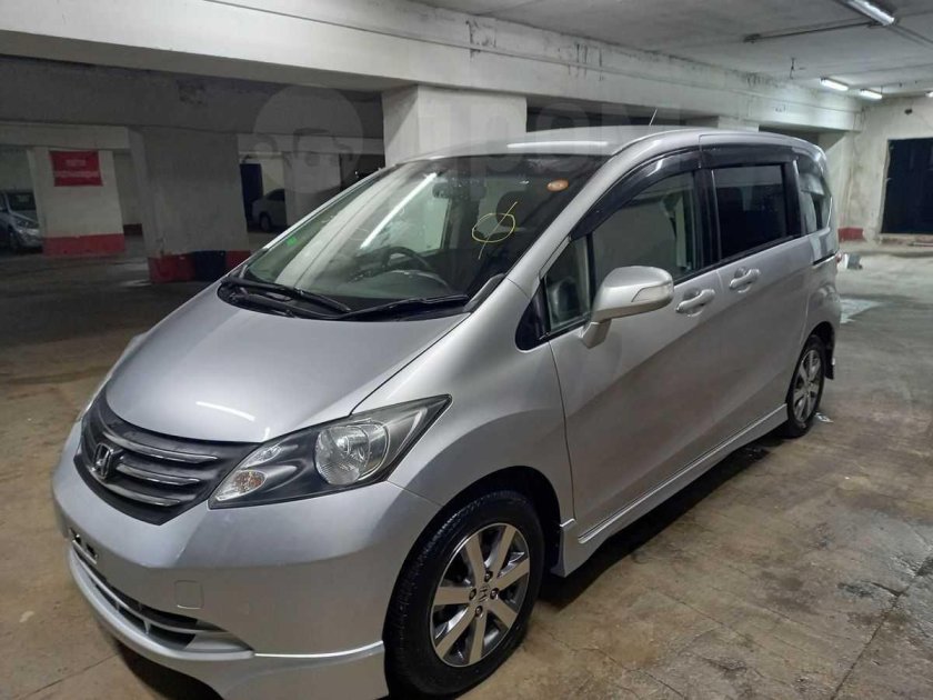 Хонда Фрид 2011