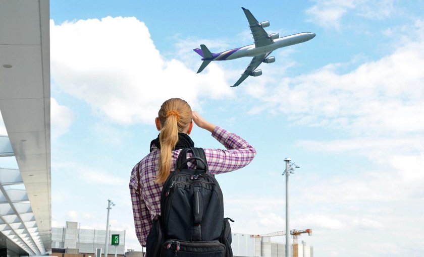 Туристы в аэропорту