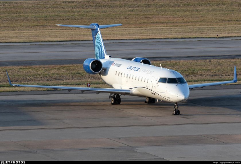 Пассажирский самолет