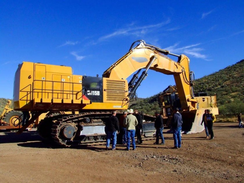 Caterpillar 6015b