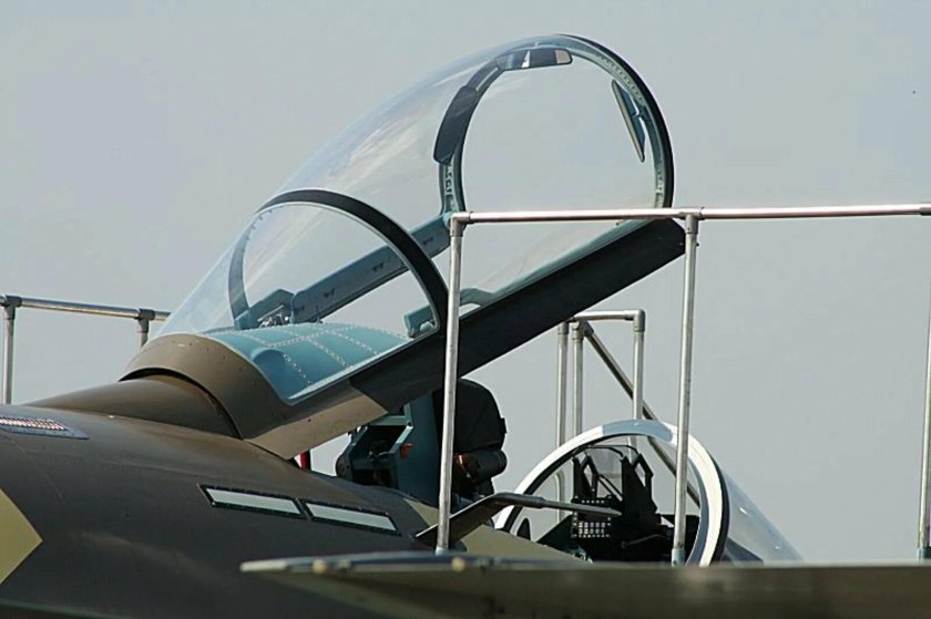 Фонарь кабины Су-35