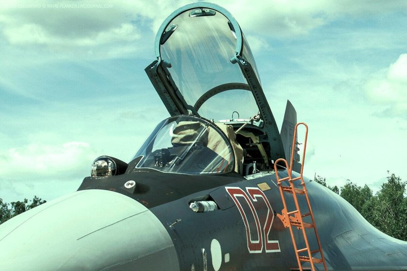Су-35 кабина