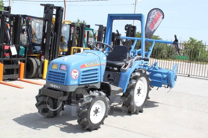 Японский трактор Исеки с фрезой 1500 сил