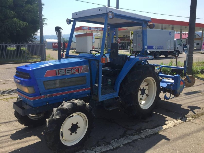 Трактор Iseki 357