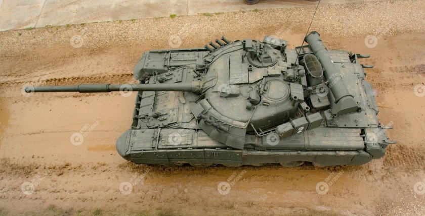 Т72б3м сверху