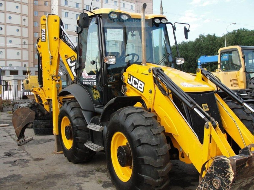 Трактор JCB 3cx