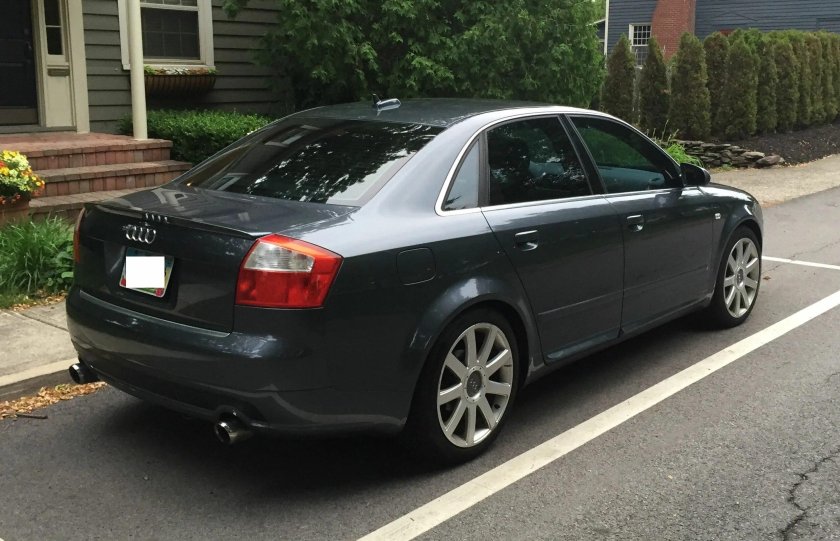 Ауди а4 кватро 2005