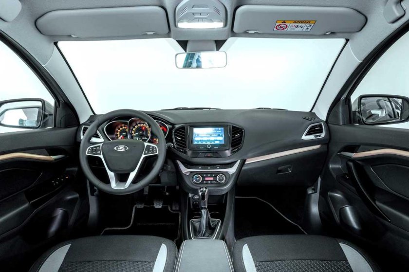 Lada Vesta SW 2017 –