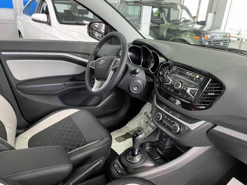 Лада Веста св кросс