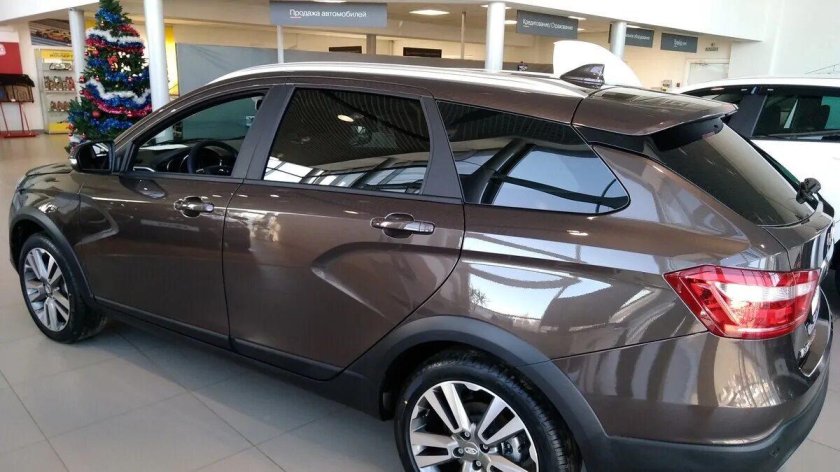 Лада Веста SW Cross коричневый