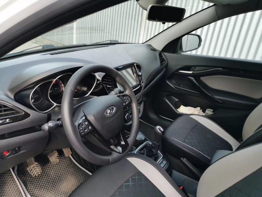 Веста св кросс Блэк салон