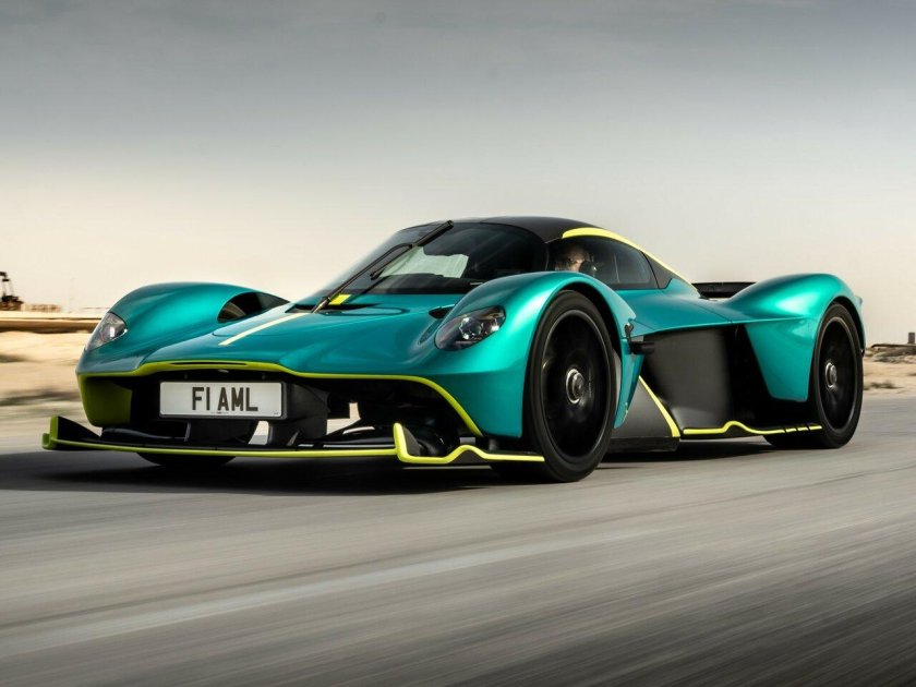 Aston martin valkyrie amr pro 2020
